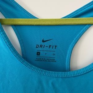 Small light blue Nike top